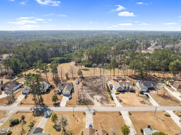 83 Country Club Drive, Shallotte, NC 28470
