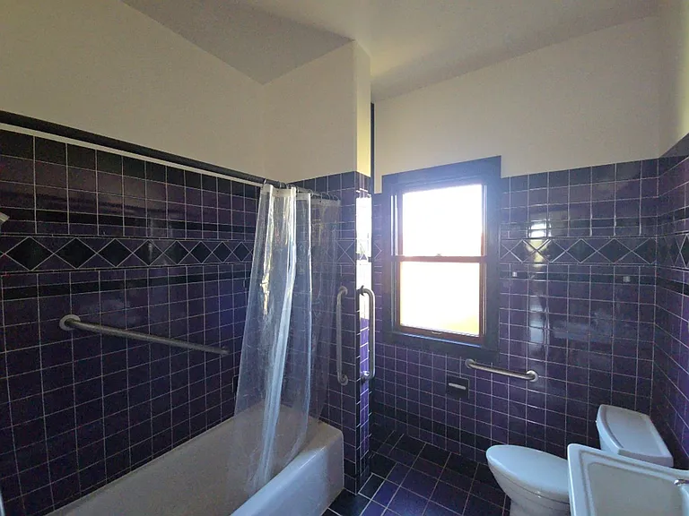 2754 Van Duzen St — Photo 26