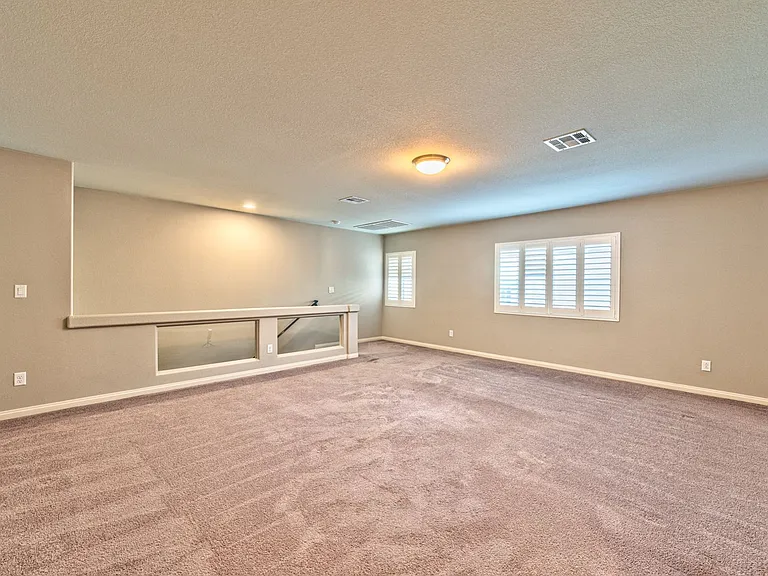 10616 Aphrodite St — Photo 8