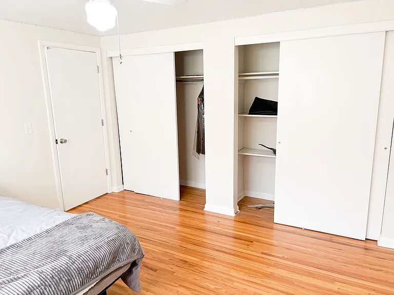 302 Robin Hood Dr — Photo 10