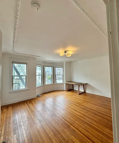 Large living room or could be 3rd bedroom but no closet