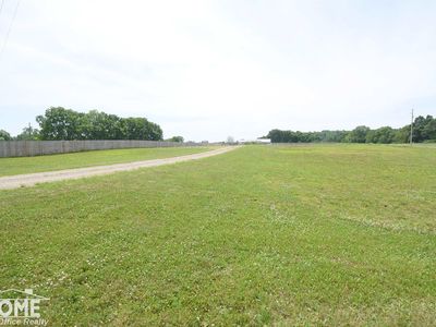 Vac S, Durand, MI, 48429