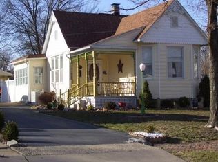 114 E Allen St, Clinton, MO 64735