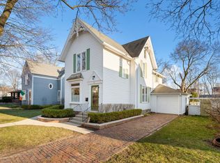 511 Oregon Ave, Dundee, IL 60118