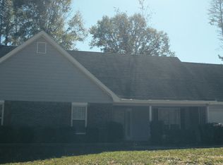 40 Whispering Pine Ct, Covington, GA 30016