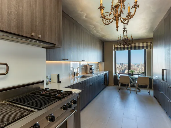 117 East 57th Street image 8 of 44