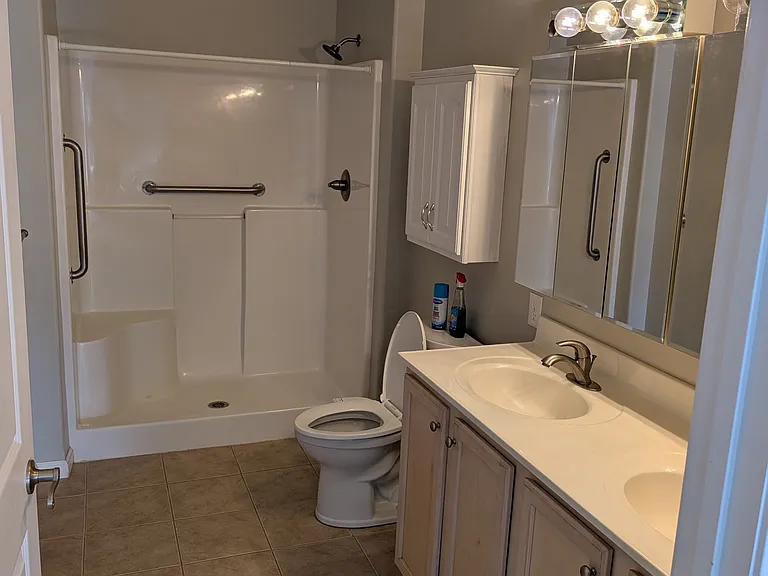 1022 Villa Ct — Photo 9