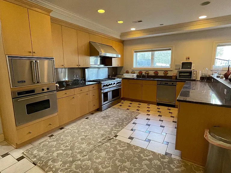9913 Chapel Rd — Photo 14