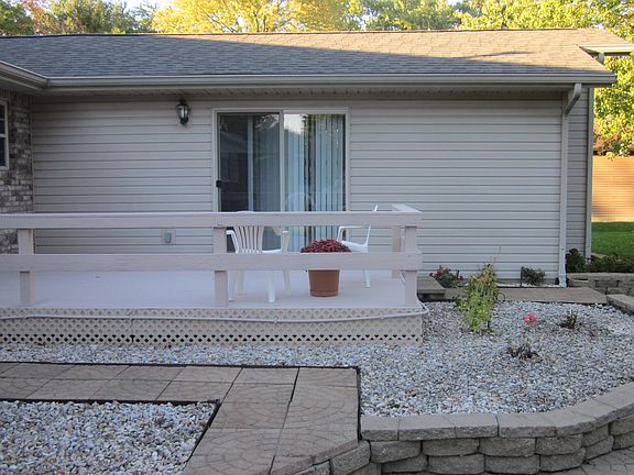 3rd image of 1000 S Yorkchester Dr