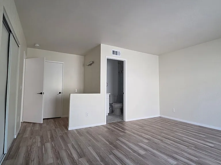 3249 Chase Ct — Photo 13