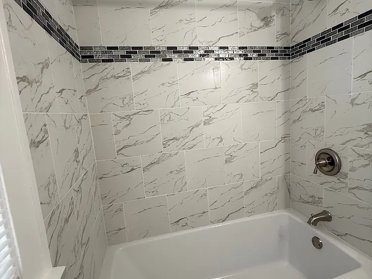 17901 Delavan Ave — Photo 16
