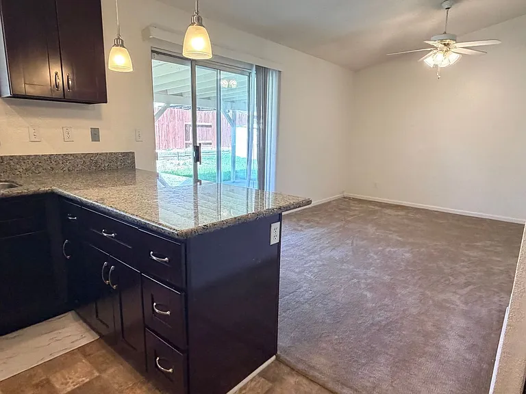 2051 Candice Ave — Photo 4