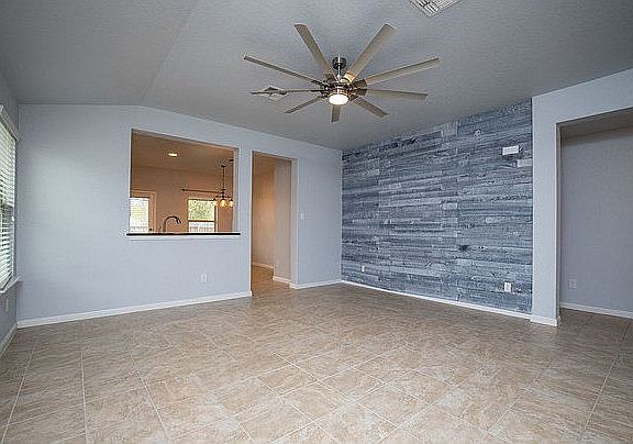 2nd image of 803 Manor Dr NE #1
