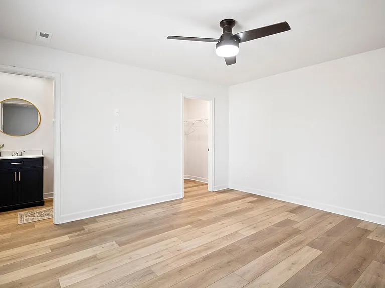 7225 Howard Bennett Way — Photo 15
