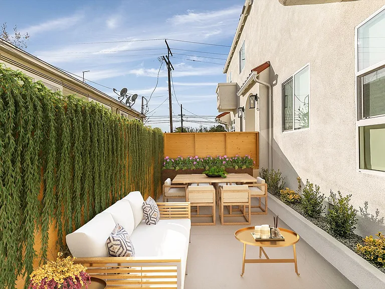 1174 N Madison Ave beautifully remodeled oasis — Photo 23