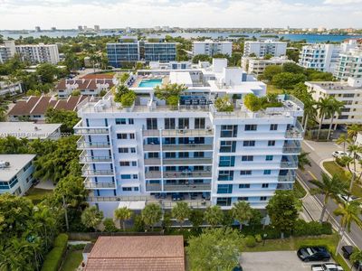 1100 100th St #605, Bay Harbor Islands, FL, 33154