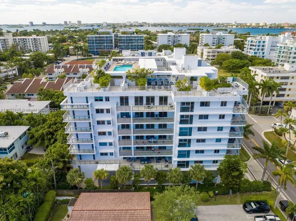 1100 100th St #605, Bay Harbor Islands, FL 33154