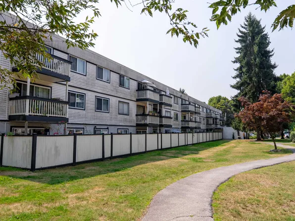 780 Premier St #316, North Vancouver, BC V7J 2G8