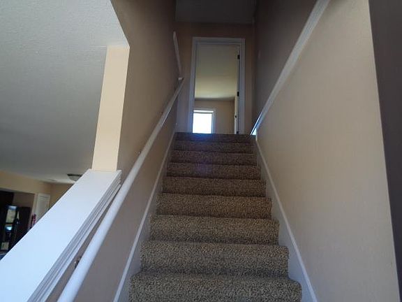 3rd image of 1709 Manning Dr APT A