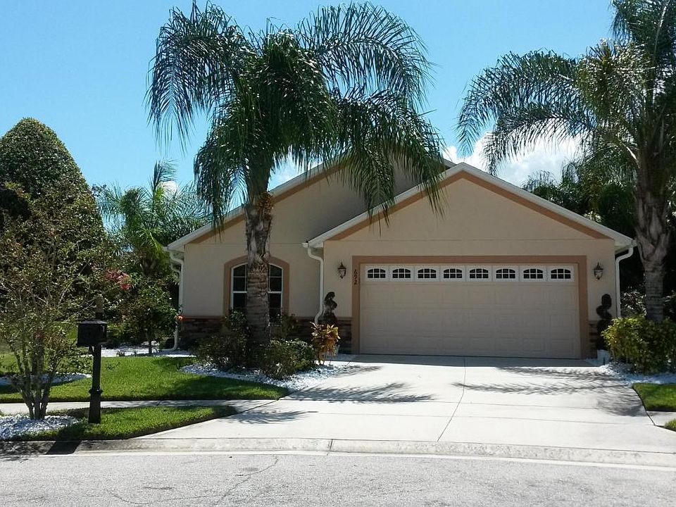 1st image of 692 Hollow Glen Dr