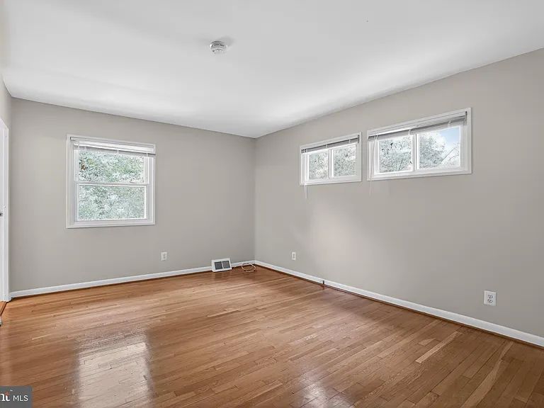 1452 Dewberry Ct — Photo 23