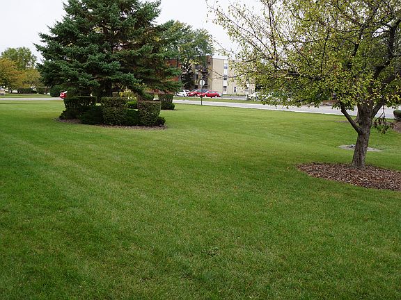2nd image of 860 Winesap Ct #9-105
