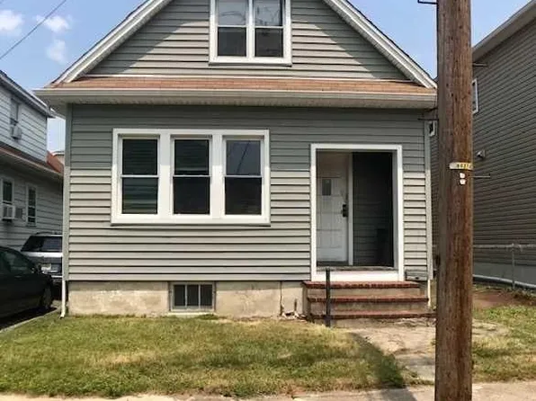 37 Stein Ave, Wallington, NJ 07057