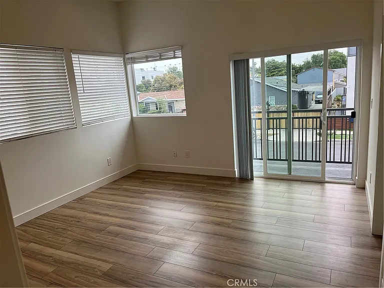 2151 S West View St — Photo 9