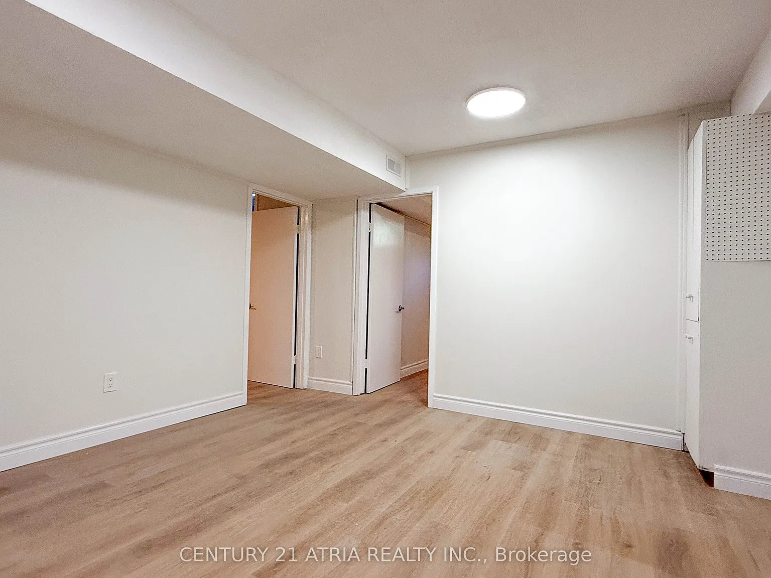 2 bed, $2,100 — Photo 2
