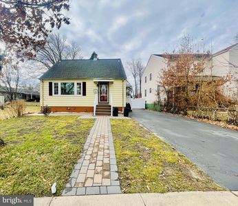 311 2nd Ave, Hightstown, NJ, 08520