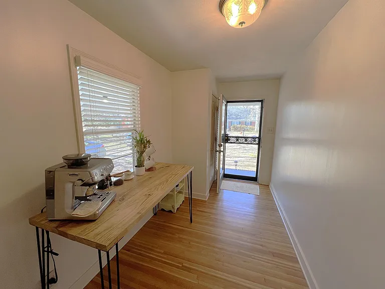 2440 Arthur Rd — Photo 2