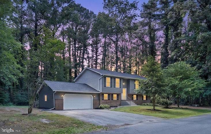 1st image of 12963 Walsh Ln