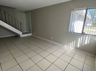 808 W Tiffany Dr APT 3, Mangonia Park, FL 33407
