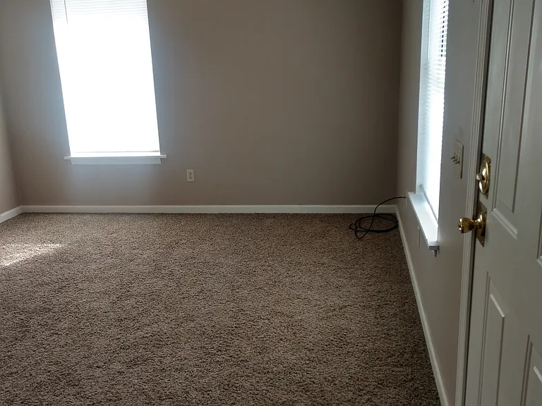 709 Littlebrook Rd #3 — Photo 2