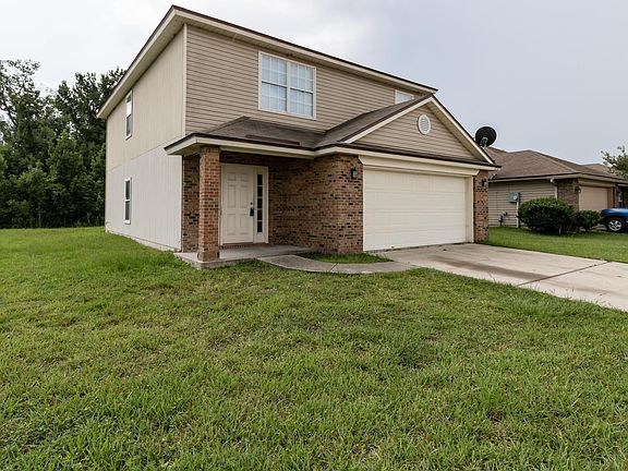 3rd image of 6708 Gentle Oaks Dr N