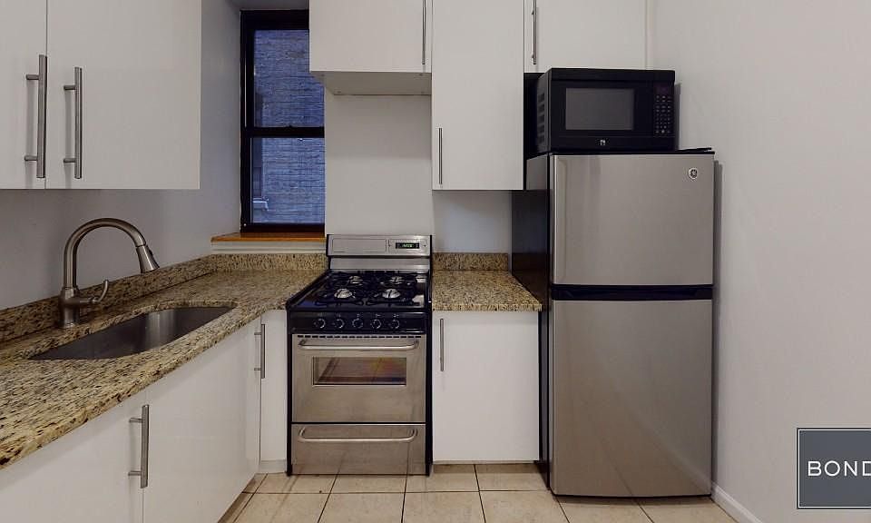 1st image of 2104 Amsterdam Ave APT 2W