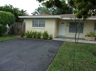 270 SE 8th Ter, Deerfield Beach, FL 33441