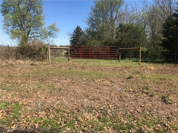 TRACT 1 Highway 270, Heavener, OK 74937