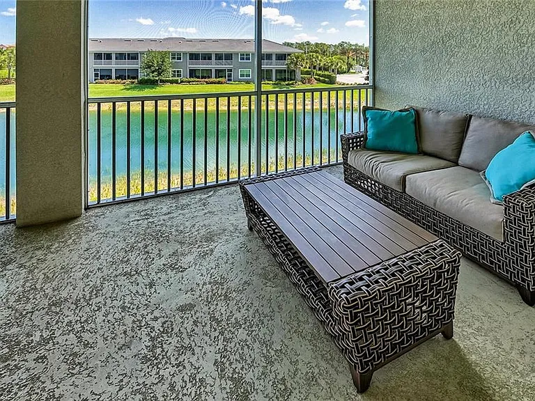 6960 Avalon Cir #807 — Photo 23