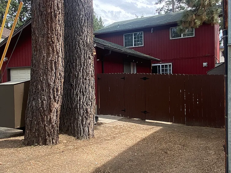 3823 Pentagon Dr — Photo 12