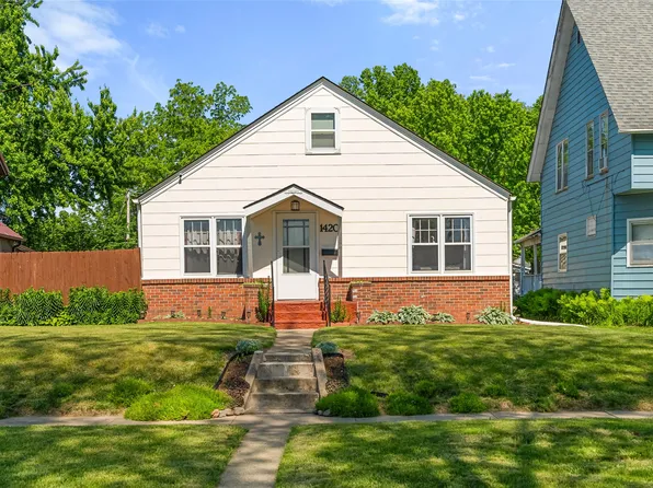 1420 5th St, Perry, IA 50220