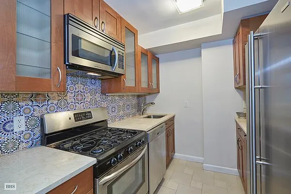 Sold by Brown Harris Stevens | media 4