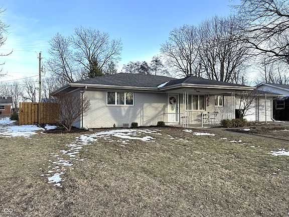 2nd image of 610 Winthrop Dr