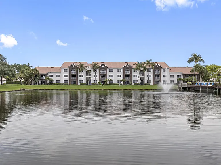 The Fountains At Delray Beach — Photo 16
