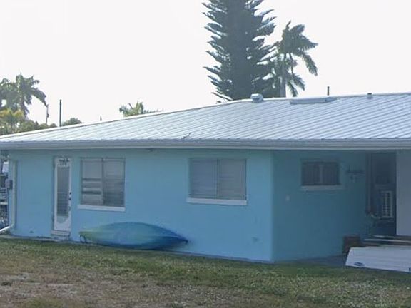 2nd image of 2609 Bridgeview St