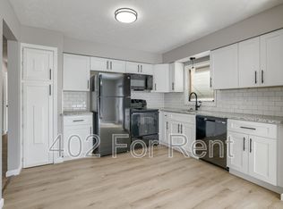 10919 Farnam St, Omaha, NE 68154