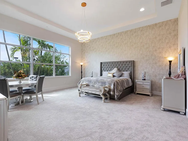 9124 Coral Isles Cir — Photo 48