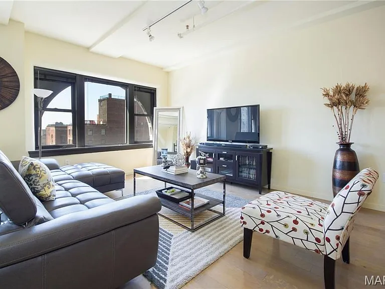 915 Olive St #1408 — Photo 18