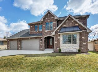 9809 S 51st Ave, Oak Lawn, IL 60453