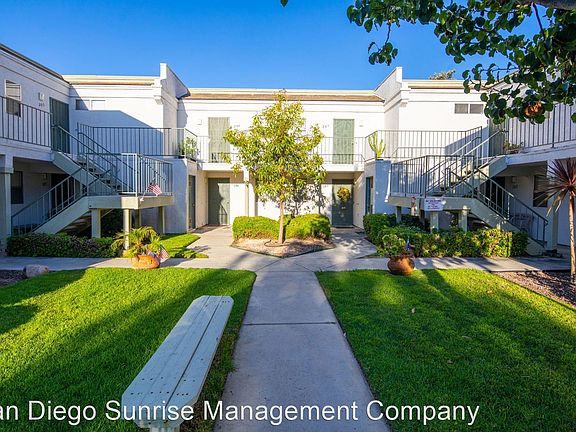 2nd image of 13524-30 Hilleary Pl #9346061